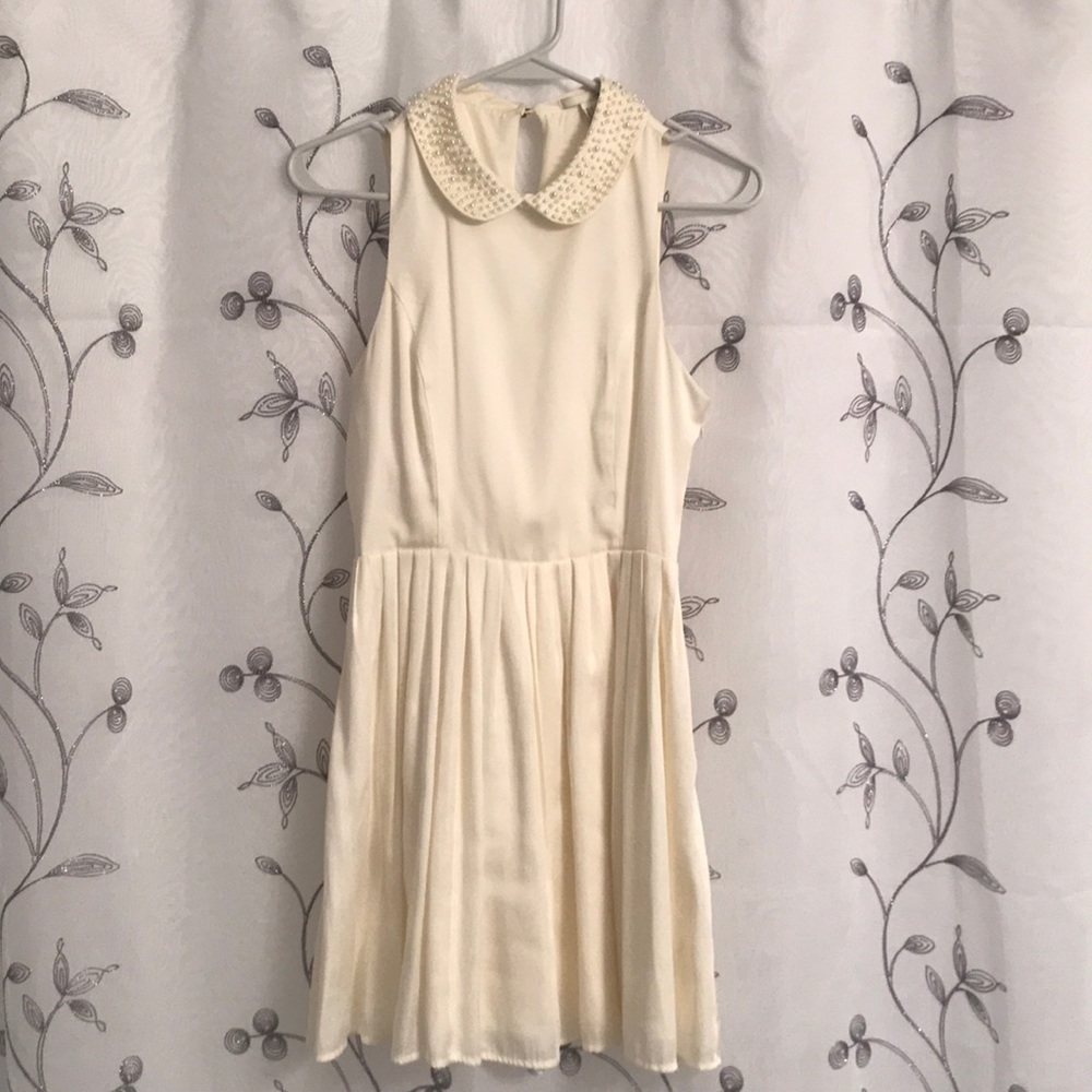 Cream Short Dress Beaded Collar Pearls